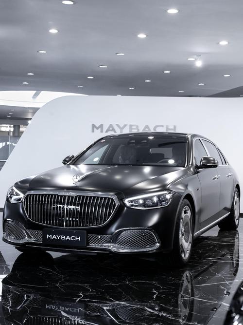 成都296岚图汽车的售后服务让用户无忧出行，迈巴赫未来的豪华车趋势