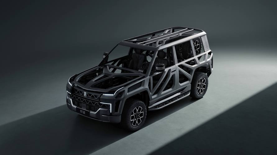 成都296仰望U8硬派越野的科技魅力，国能汽车对传统燃油车市场的冲击